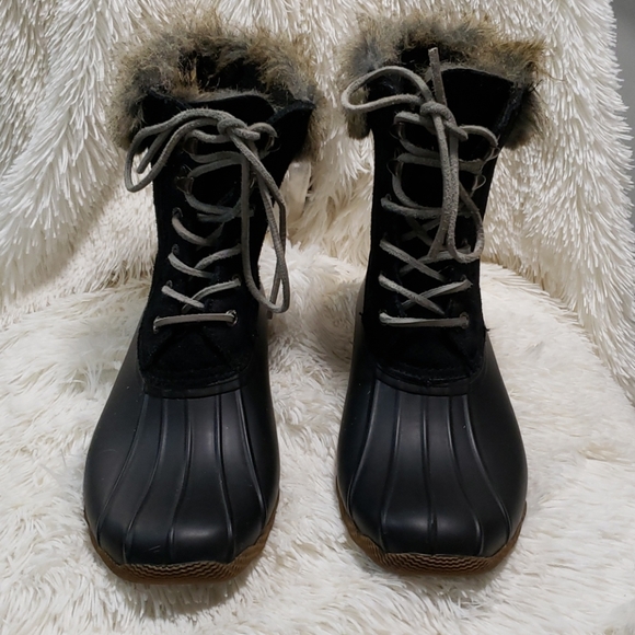duck boots with fur top